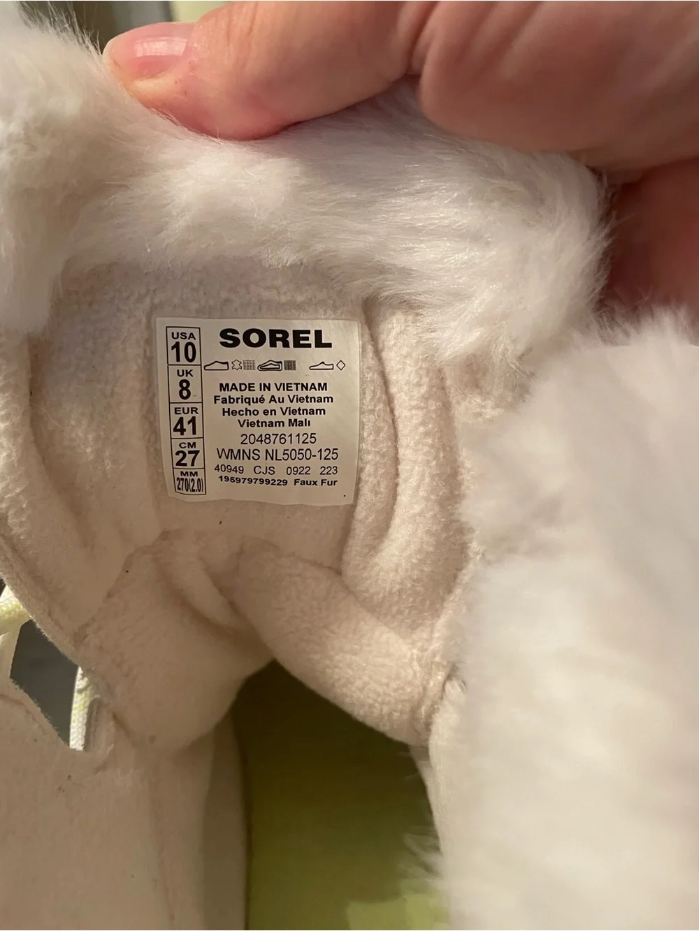 Sorel Ona RMX Glacy WP (Style NL5050-125) in Sea Salt/Black